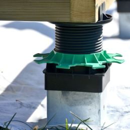 Adjustable pedestal for metal pile - ELEVO - Jouplast