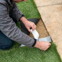 Bande de liaison pour gazon synthétique - 12cm x 10m