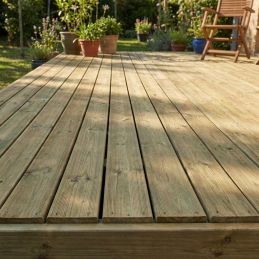 Terrassendielen aus Kiefernholz - glatt oder gerillt - 27 x 145 mm