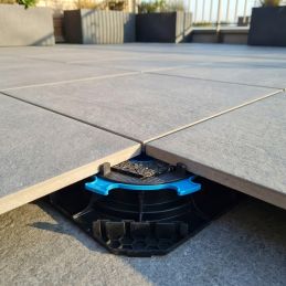 Base de montaje 28/40 mm para terraza de losas - CLEMAN - Jouplast