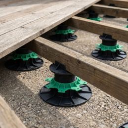 Base de montaje 50/80 mm para terraza de madera - Jouplast