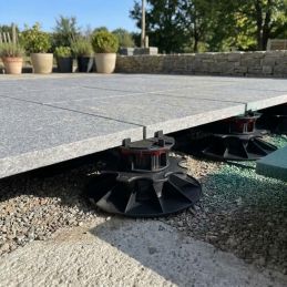 Paving Slab Pedestal 46 to 463 mm – With Shock-Absorbing Pad – Adjustable from Above – Solidor