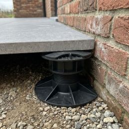 Demi plot de terrasse dalle de 35 à 350 mm - Avec cale amortisseur - Solidor