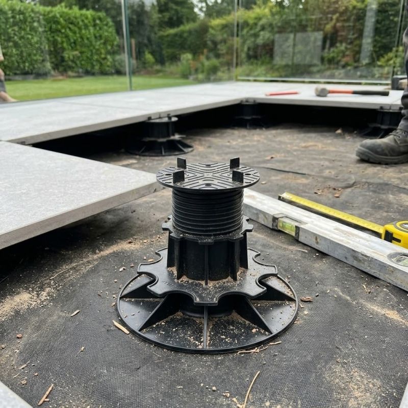Embase plot de terrasse réglable - 140-170 mm - Solidor
