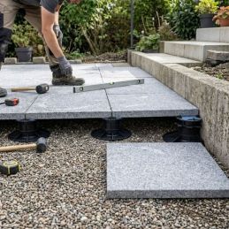 Demi plot de terrasse dalle de 35 à 350 mm - Avec Sticksol - Solidor