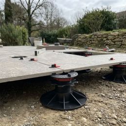Supporto per pavimentazione da 43 a 460 mm – Senza tampone ammortizzante – Autolivellante – Regolazione dall'alto – Solidor