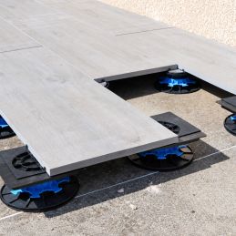 Piastra per lastre Jouplast Essentiel - Supporto per finiture laterali e perimetrali