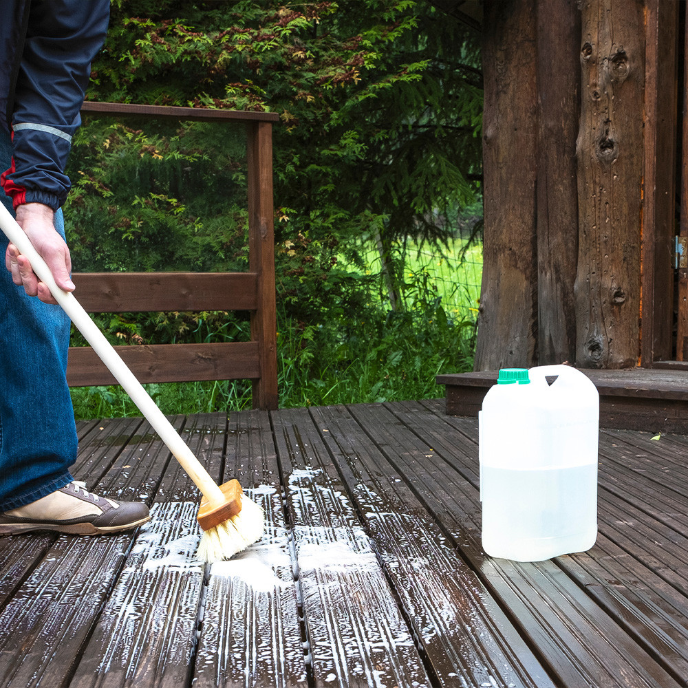 Produit nettoyage terrasse