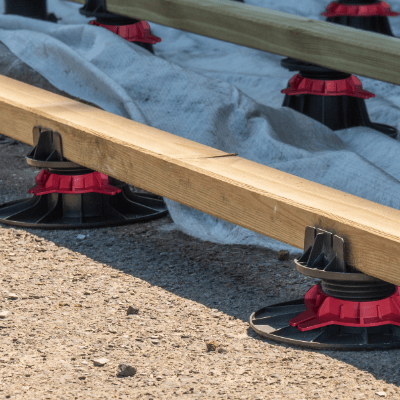 lambourdes sur plots terrasse bois